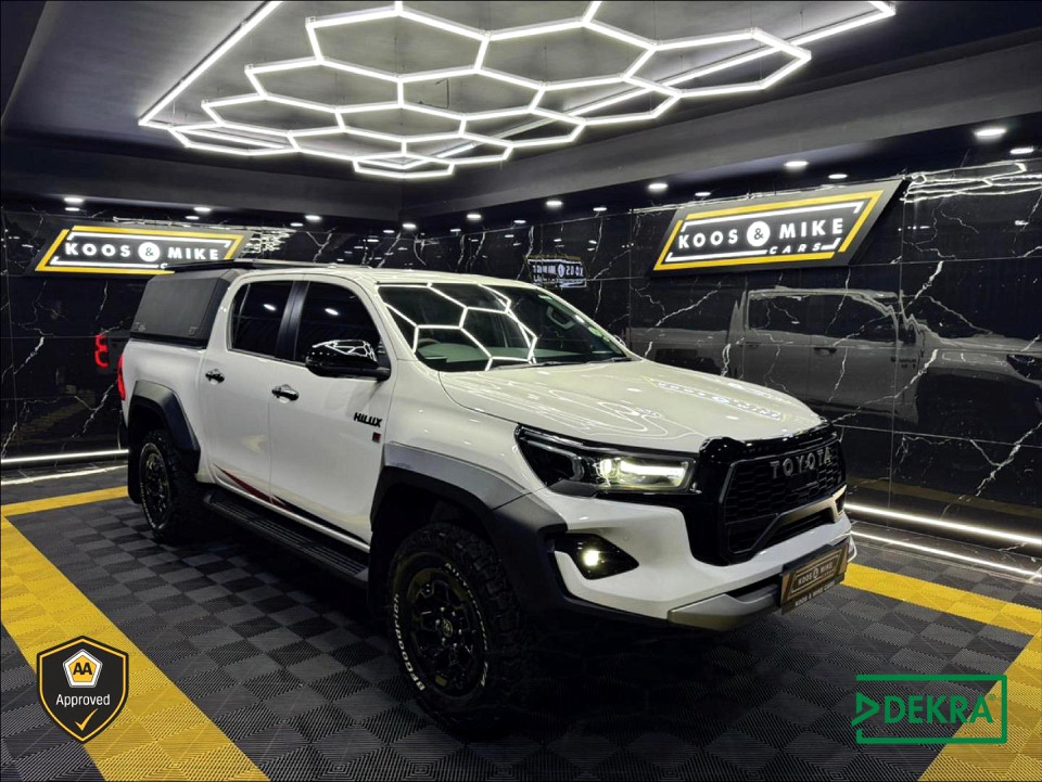 TOYOTA HILUX 2.8 GD-6 GR-S 4X4 A/T P/U D/C, image 1