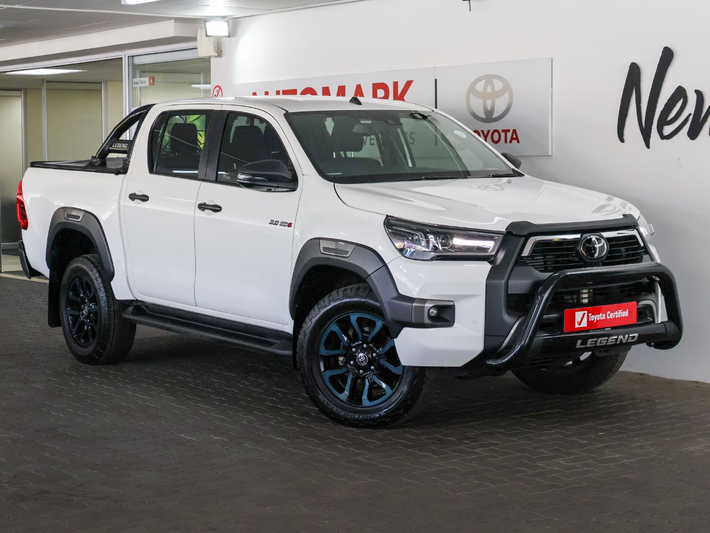 TOYOTA HILUX 2.8 GD-6 RB LEGEND A/T P/U D/C, image 1