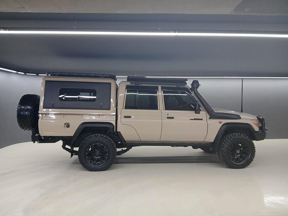 Toyota Land Cruiser 79 4.5D V8 P/U D/C, image 2