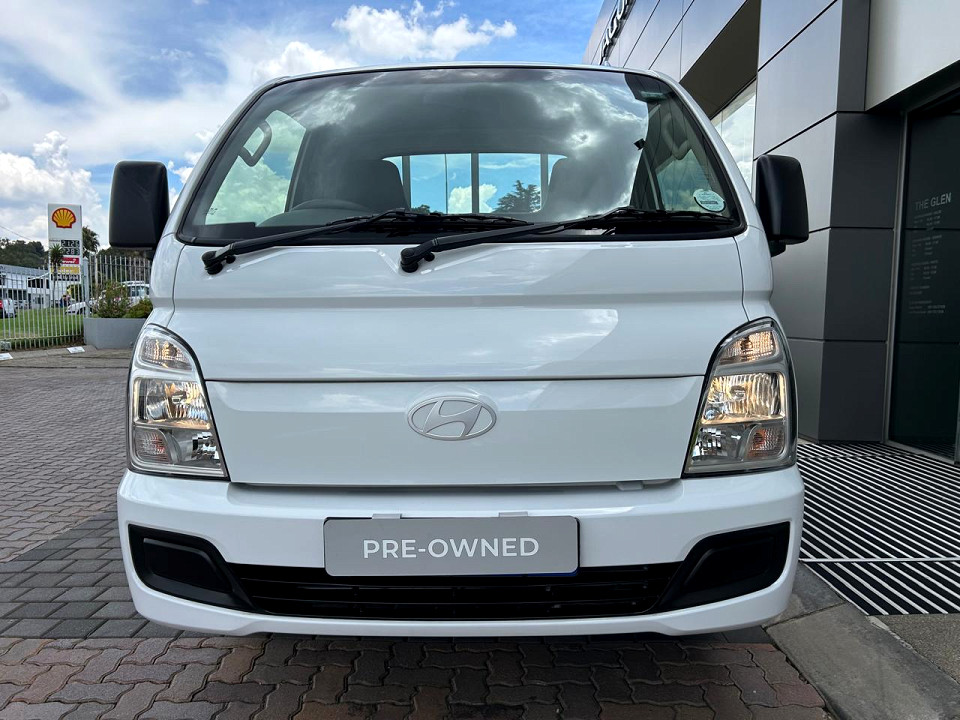 HYUNDAI H100 2.6D A/C F/C D/S, image 2