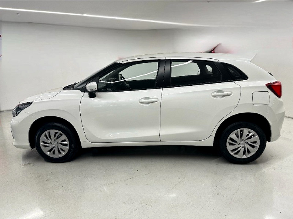 TOYOTA STARLET 1.5 Xi, image 2