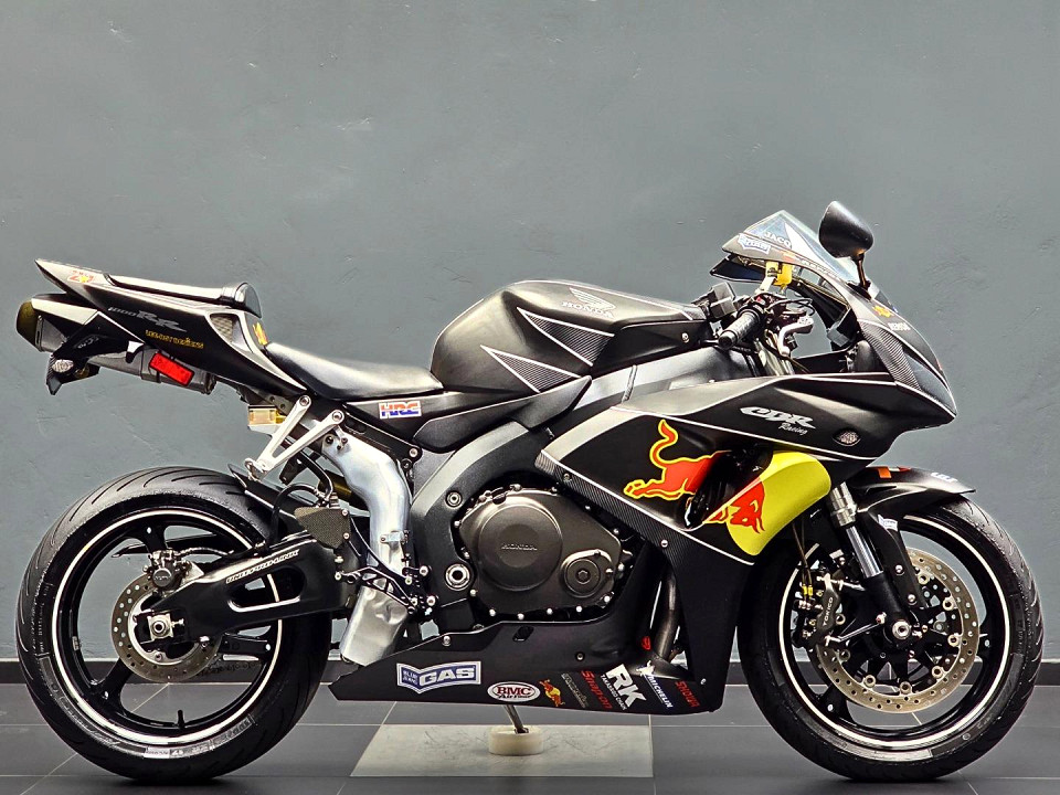 HONDA 1000 RR Fireblade, image 2