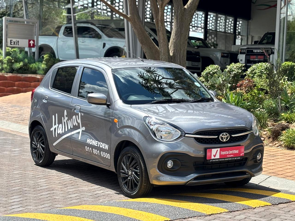 TOYOTA VITZ 1.0 XR AMT, image 2