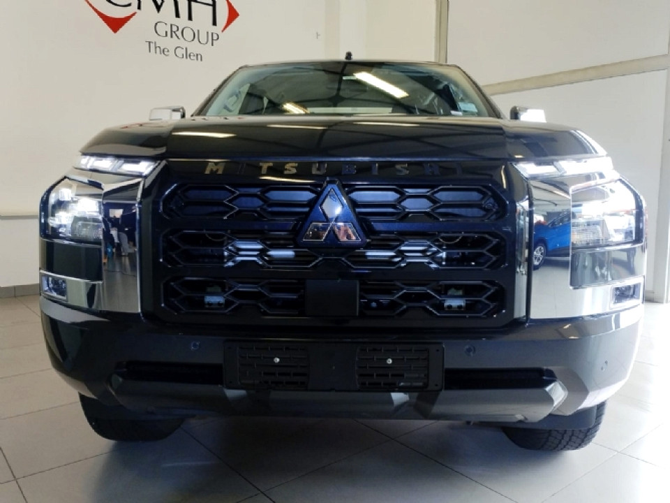 MITSUBISHI TRITON 2.4 Di-DC GLS A/T P/U D/C, image 2