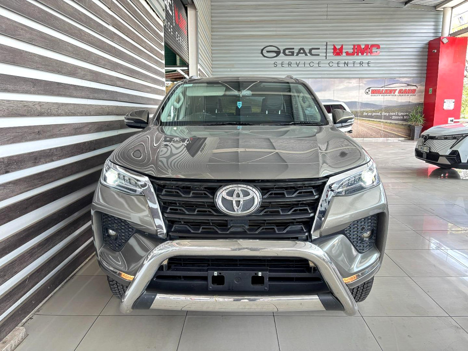 TOYOTA FORTUNER 2.8GD-6 4X4 A/T, image 2