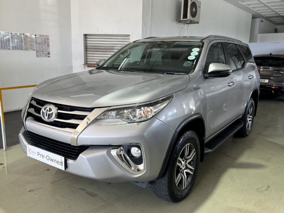 TOYOTA FORTUNER 2.4GD-6 R/B A/T, image 1