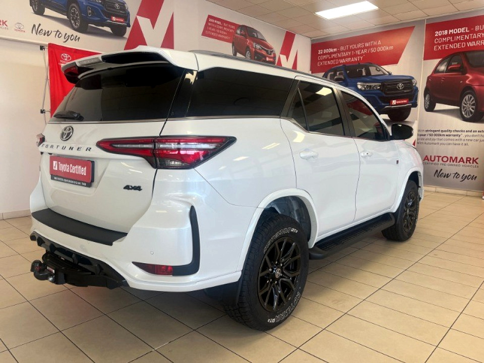 TOYOTA FORTUNER 2.8GD-6 4X4 GR-S A/T, image 2