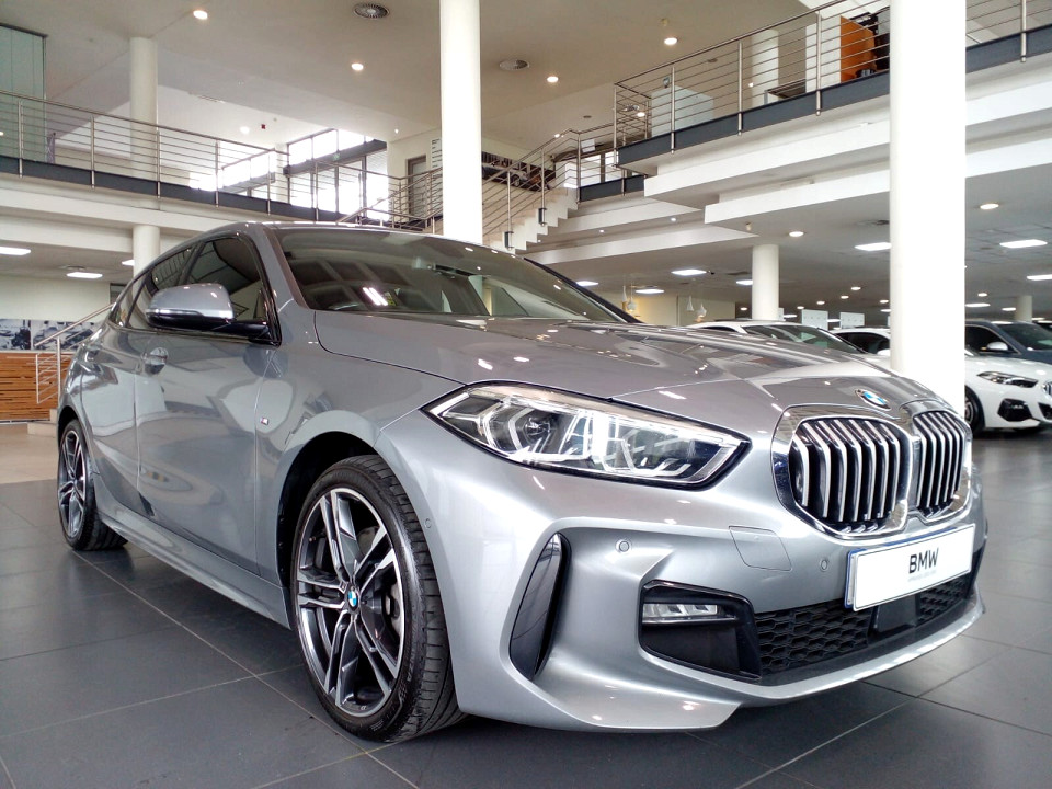 BMW 118d M SPORT A/T (F40), image 1