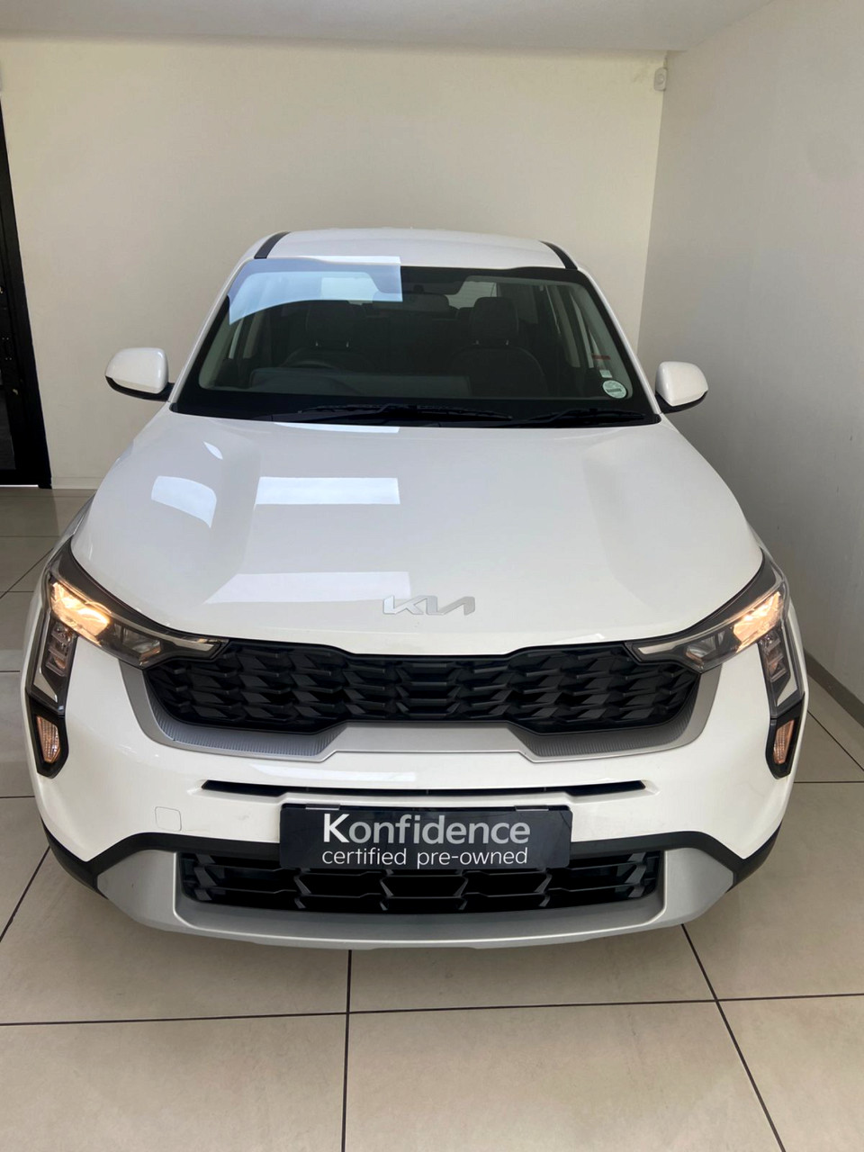 KIA SONET 1.5 LX CVT, image 2