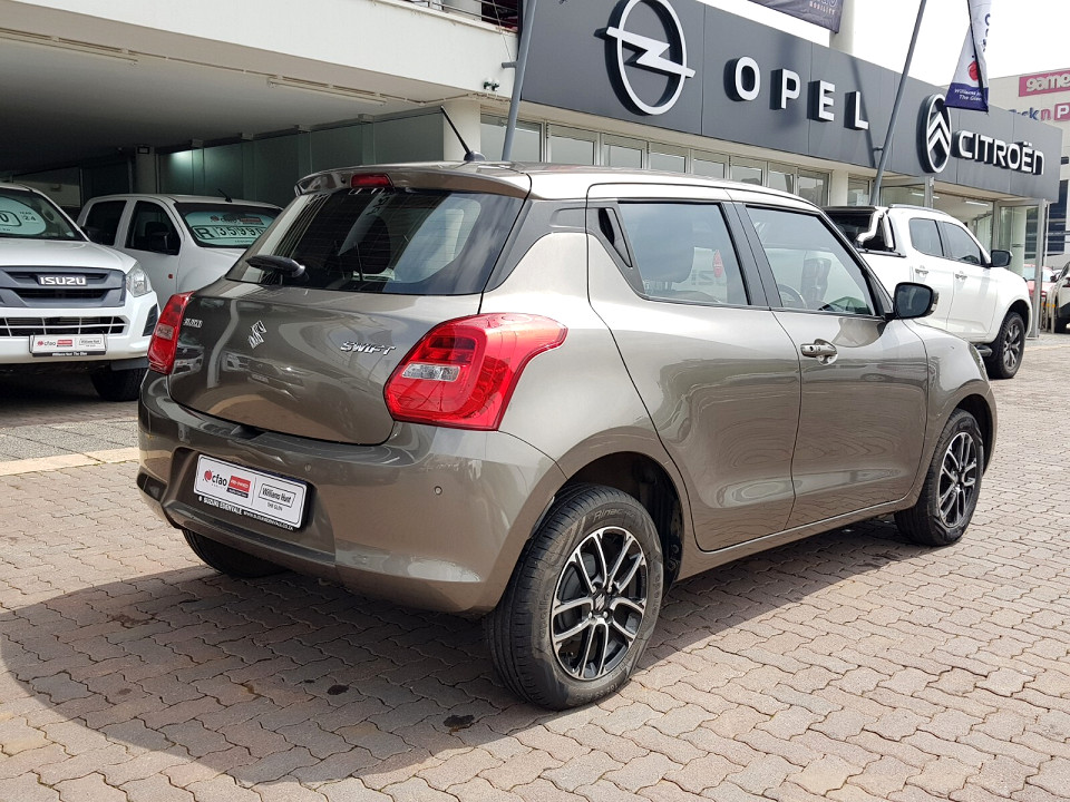 SUZUKI SWIFT 1.2 GLX, image 2