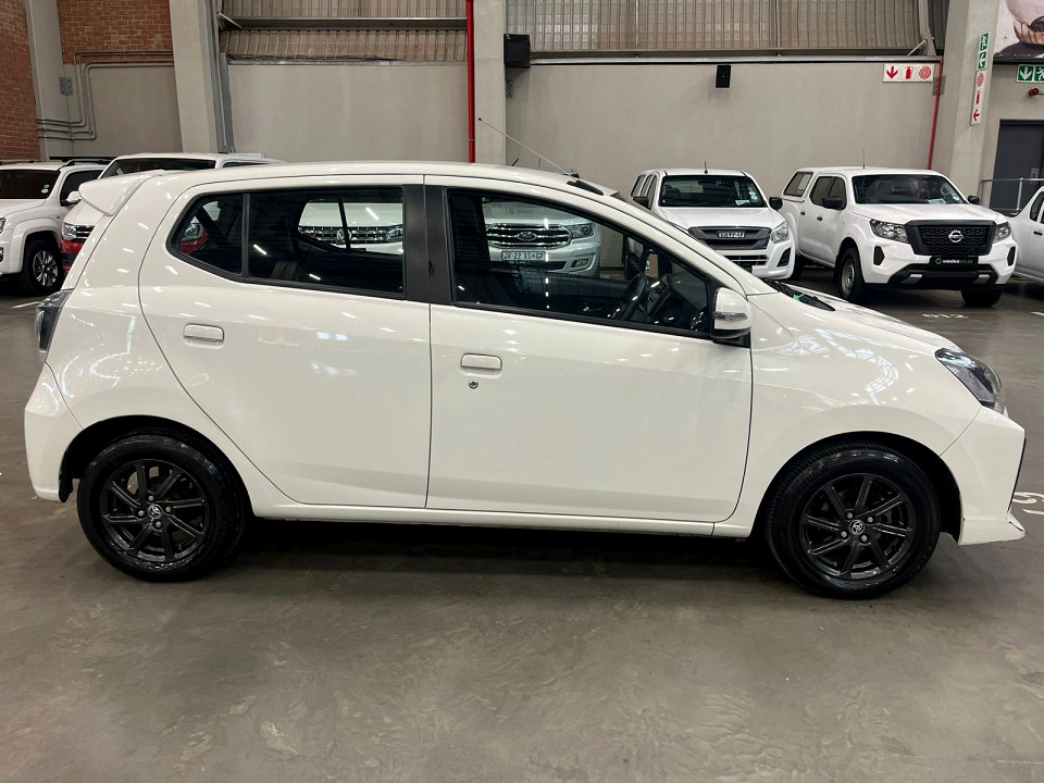 TOYOTA AGYA 1.0 A/T, image 2