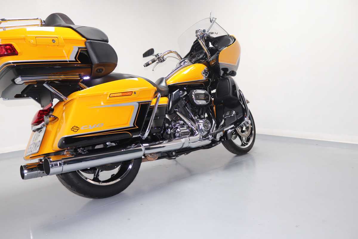 HARLEY DAVIDSON CVO ROAD GLIDE 117, image 2
