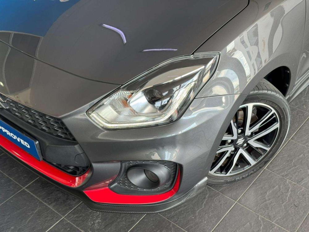 Suzuki Swift 1.4T Sport Auto, image 2