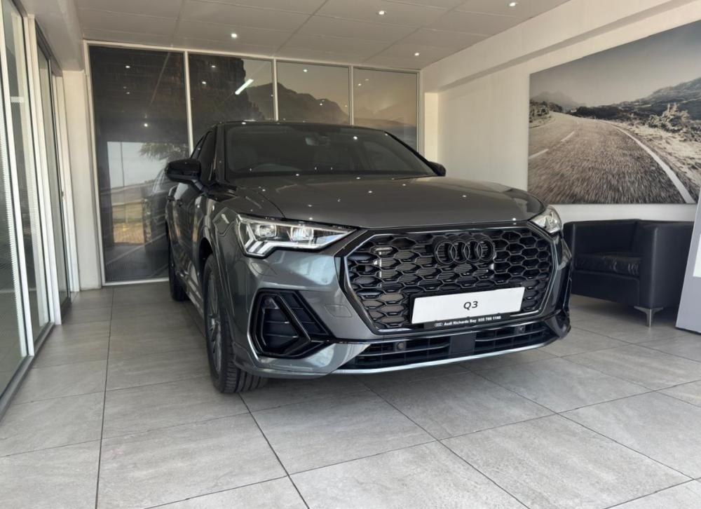 AUDI Q3 SPORTBACK 35 TFSI BLACK EDITION, image 1