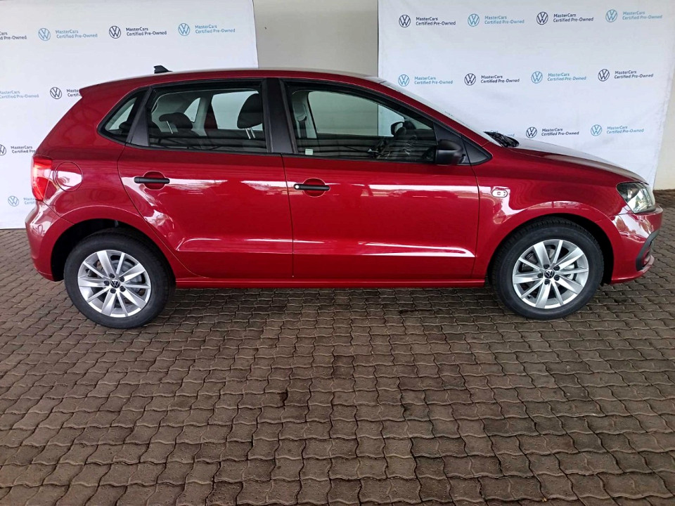 VOLKSWAGEN POLO VIVO 1.4 (5DR), image 2