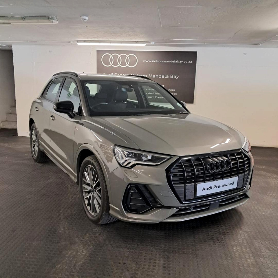 AUDI Q3 35 TFSI STRONIC BLACK EDITION, image 1