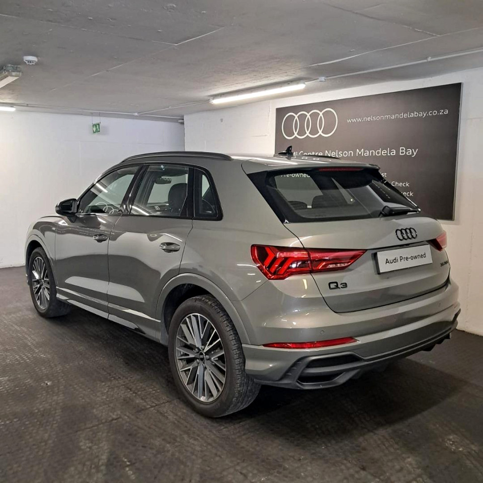 AUDI Q3 35 TFSI STRONIC BLACK EDITION, image 2