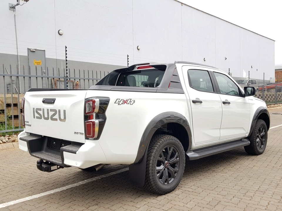 ISUZU D-MAX 3.0 Ddi V-CROSS HR 4X4 A/T D/C P/U, image 2