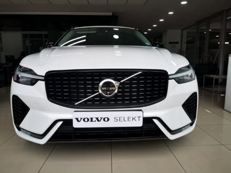 VOLVO XC60 B5 R-DESIGN GEARTRONIC AWD, image 2