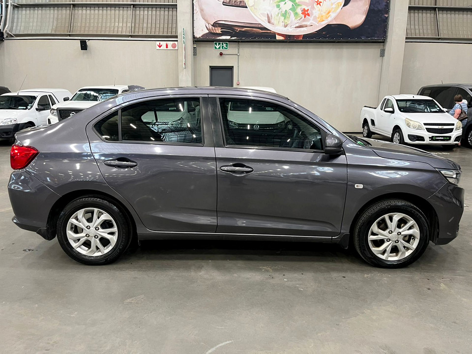 Honda Amaze 1.2 Comfort CVT, image 2