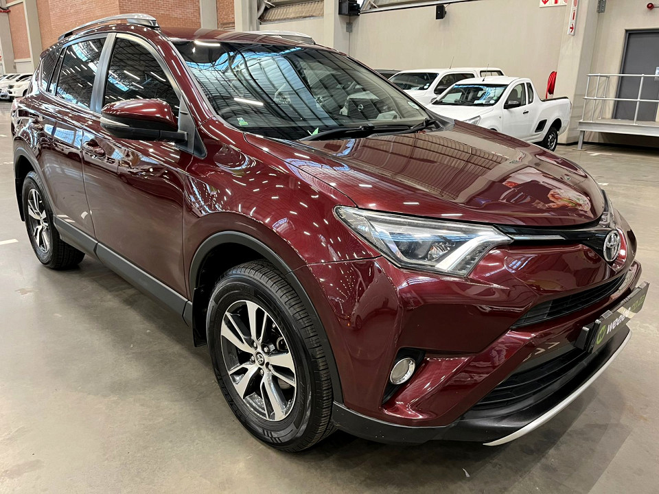 TOYOTA RAV4 2.0 GX A/T, image 1