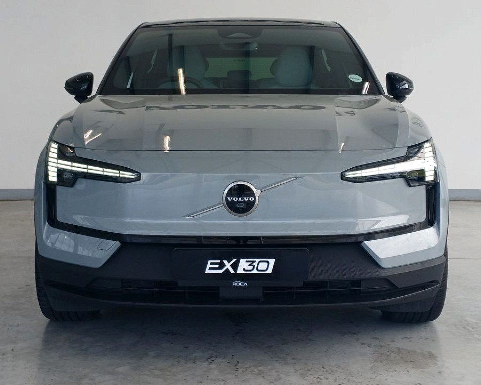 VOLVO EX30 ULTRA PERFORMANCE (TWIN MOTOR), image 2