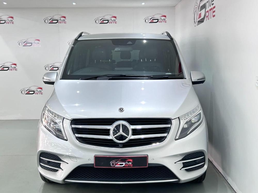 Mercedes-Benz V250 BlueTec Avantgarde, image 2