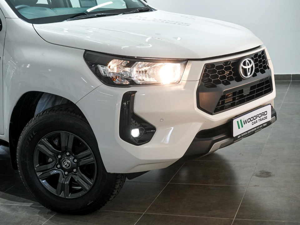 Toyota Hilux Double Cab  2.4GD6 RB Raider AT, image 2