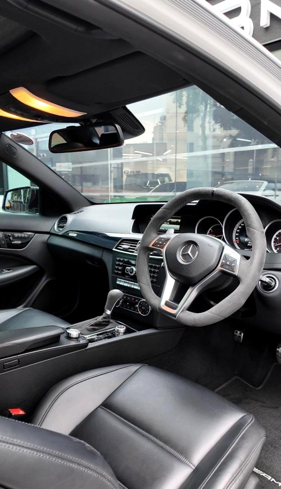 MERCEDES-BENZ C63 AMG COUPE, image 2