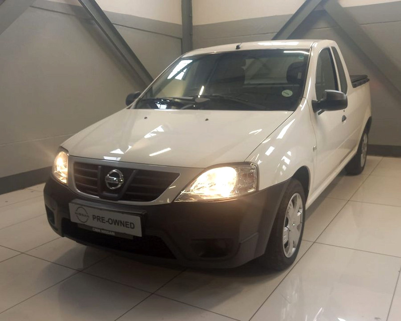 NISSAN NP200 1.6  A/C SAFETY PACK P/U S/C, image 1