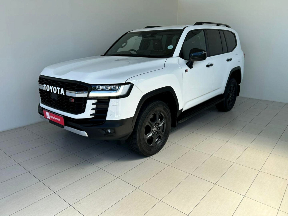 TOYOTA LANDCRUISER 300 V6 3.3D GR-S, image 1