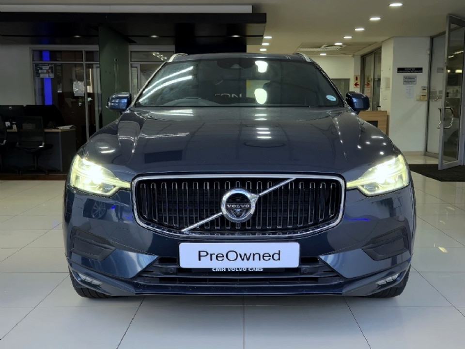 VOLVO XC60 B5 MOMENTUM GEARTRONIC AWD, image 2