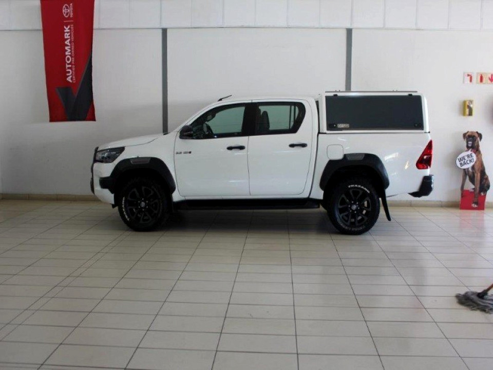 Toyota Hilux Double Cab 2.8GD6 4X4 Legend AT, image 2