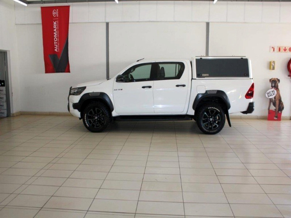 Toyota Hilux Double Cab 2.8GD6 4X4 Legend AT, image 2