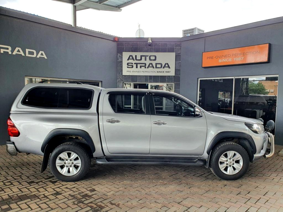 TOYOTA HILUX 2.8 GD-6 RAIDER 4X4 A/T P/U D/C, image 2