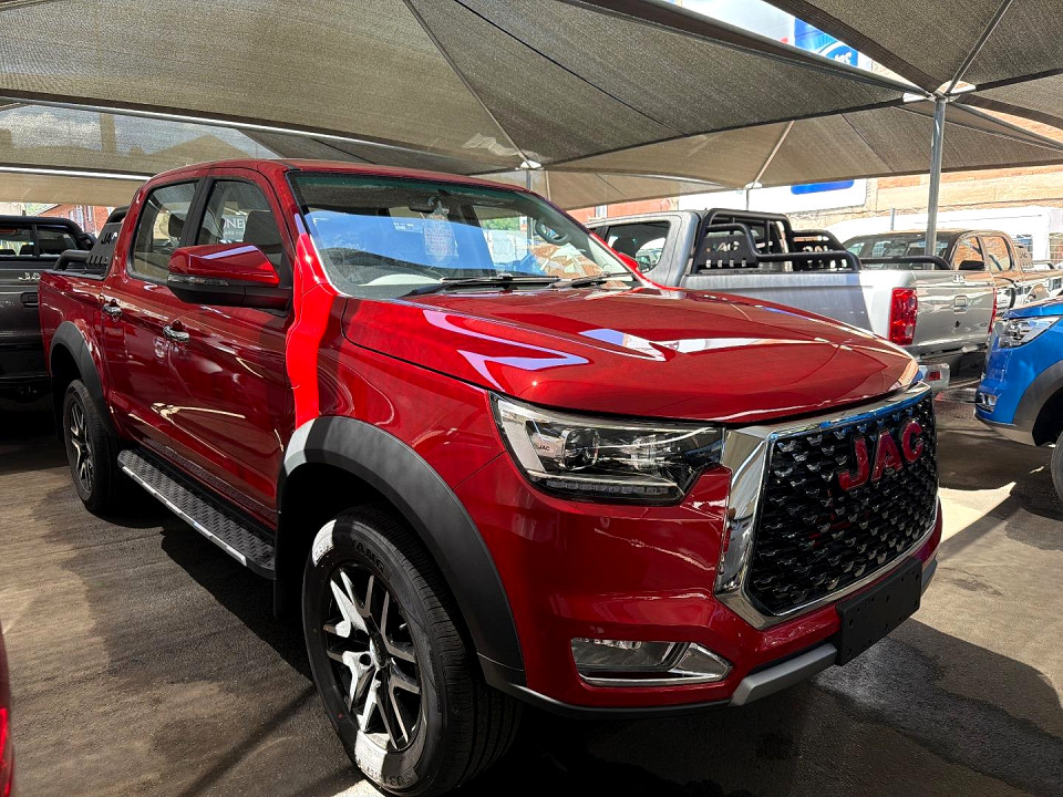 JAC T8 2.0CDi LUX P/U D/C, image 1