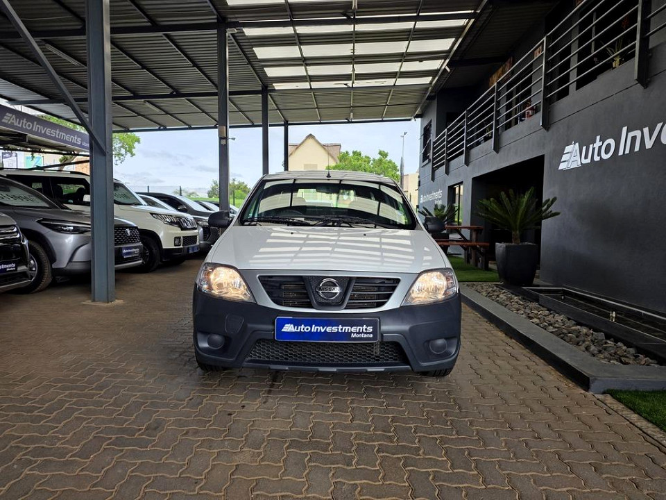 NISSAN NP200 1.6  A/C SAFETY PACK P/U S/C, image 2