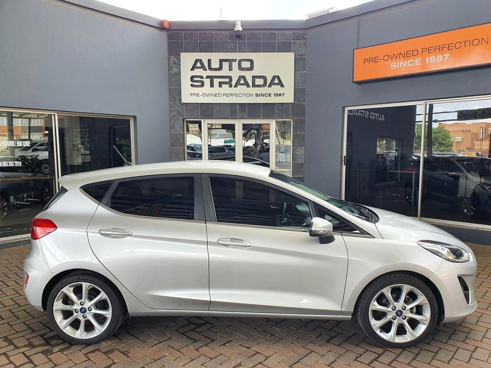 FORD FIESTA 1.0 ECOBOOST TITANIUM A/T 5DR, image 2