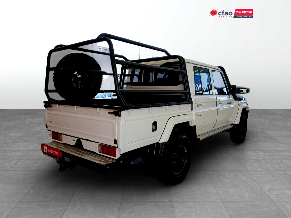 Toyota Land Cruiser 79 4.0 V6 double cab, image 2