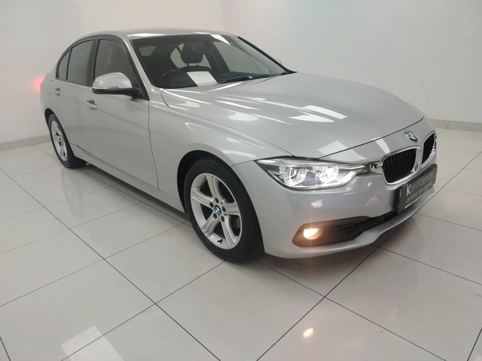 BMW 320i A/T (F30), image 1