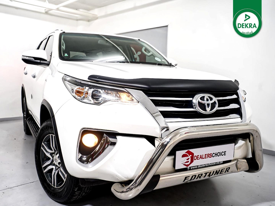 TOYOTA FORTUNER 2.4GD-6 R/B, image 2