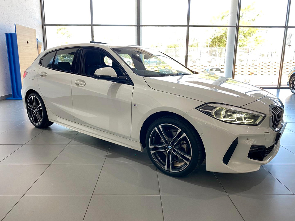 BMW 118i M Sport, image 2