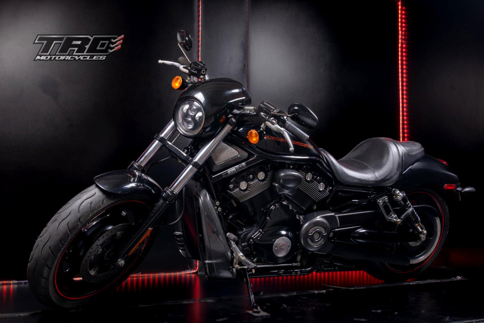 HARLEY-DAVIDSON V-Rod Muscle, image 2