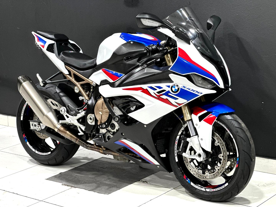 BMW RR MOTORSPORT, image 1