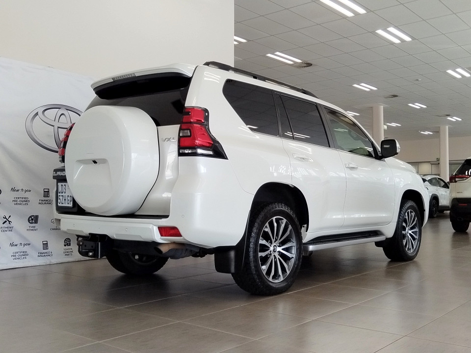 TOYOTA PRADO VX-L 2.8GD A/T, image 2