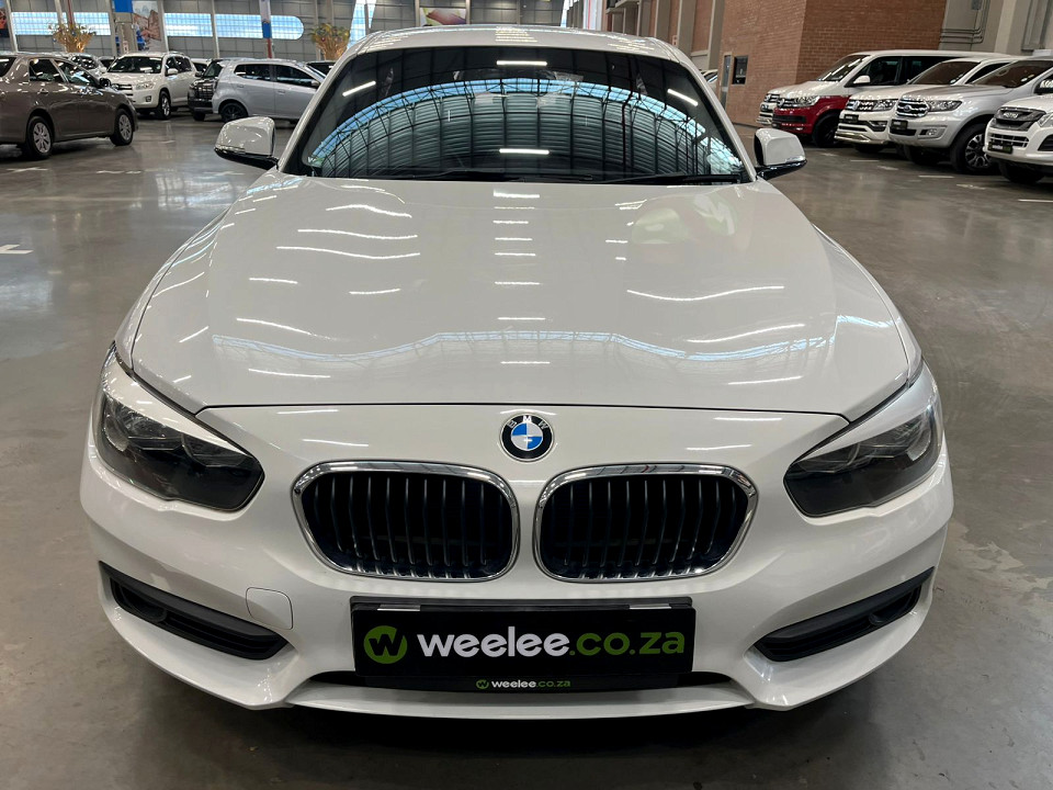 BMW 118i 5DR A/T (F20), image 2