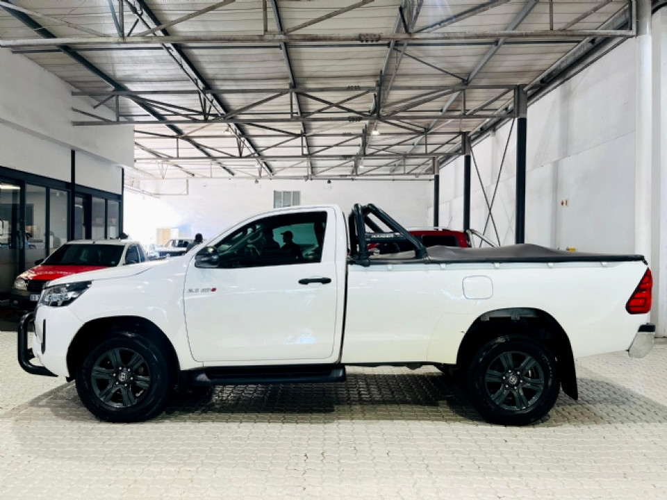 TOYOTA HILUX 2.4 GD-6 RB RAIDER P/U S/C, image 2