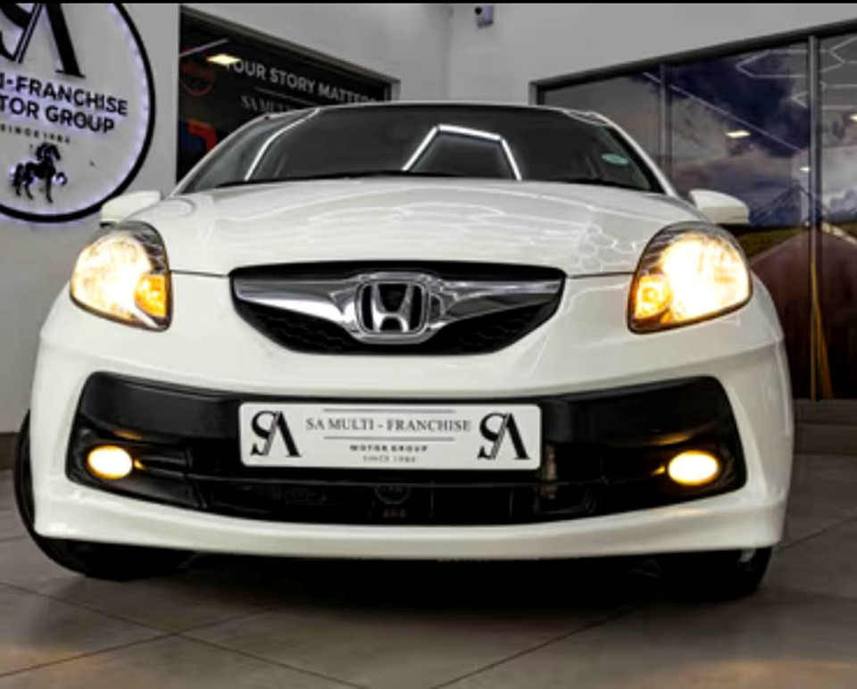 HONDA BRIO 1.2 COMFORT 5DR A/T, image 2