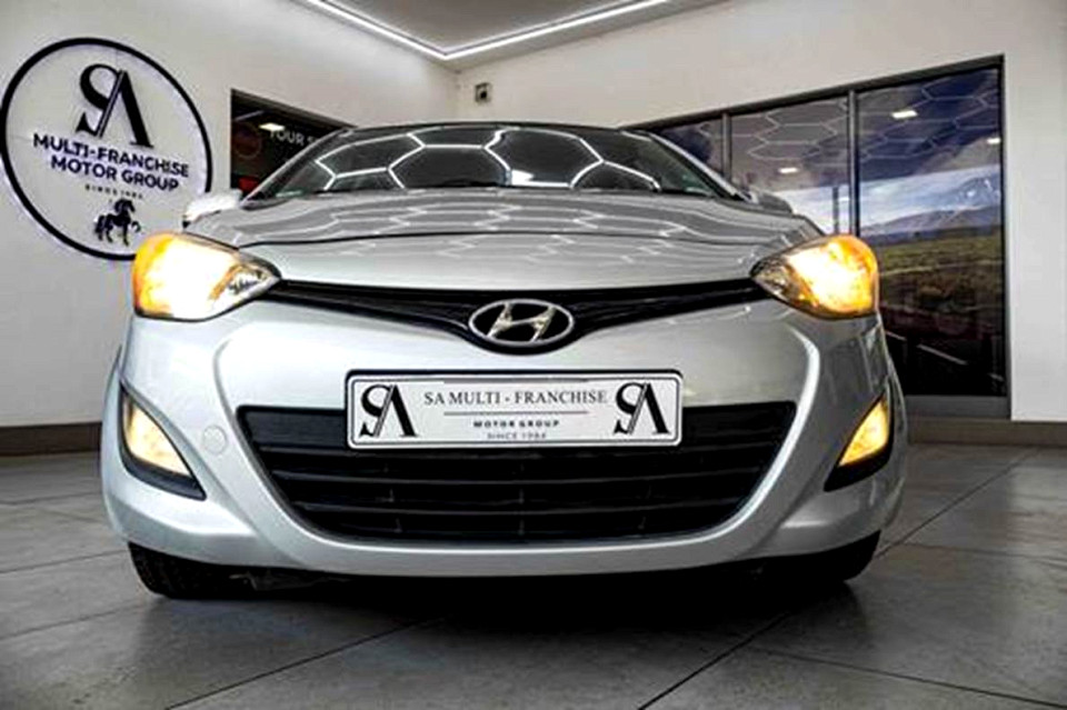 HYUNDAI i20 1.4 FLUID, image 2