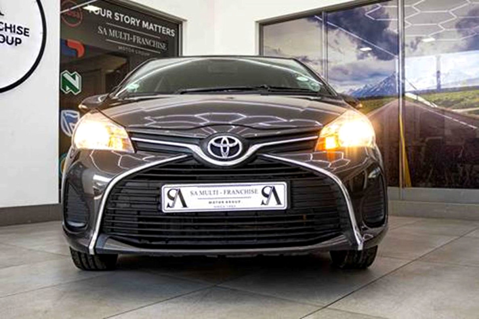 Toyota Yaris 1.3 XS 5Dr, image 2